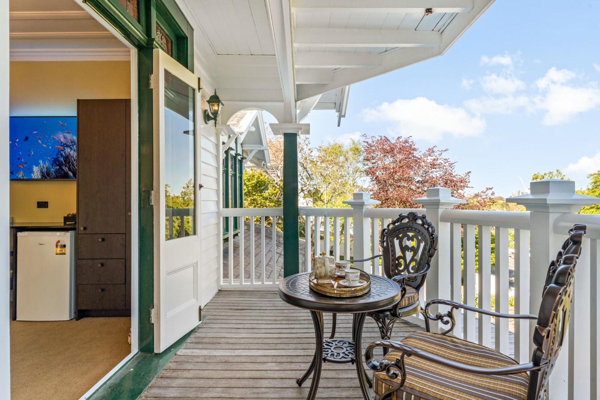 Aachen House Hotel Auckland Exterior photo